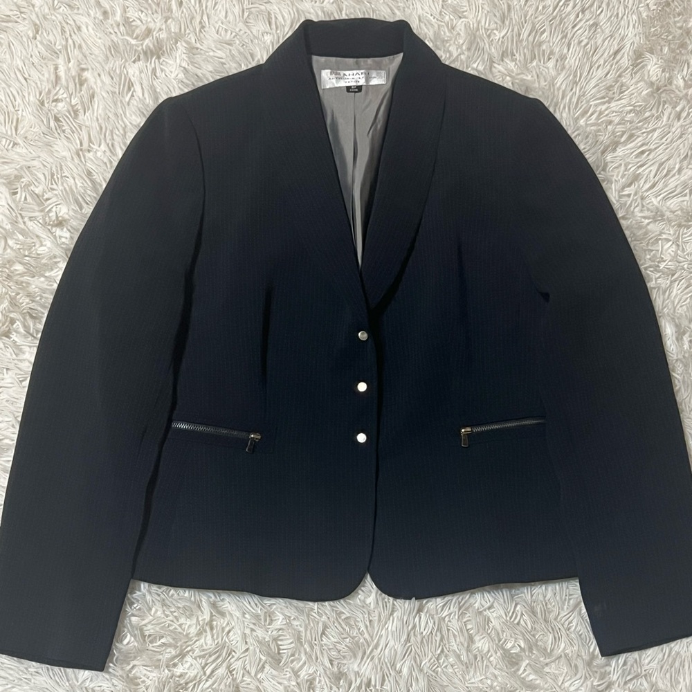 Tahari Arthur S. Levine jacket size 8 petite like new